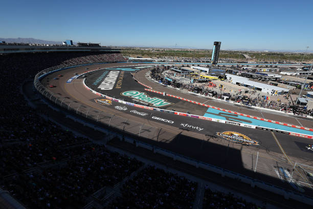 Pit Pass Network Predictions: Phoenix